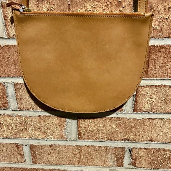 Minor History Leather Smile Crossbody Handbag Bag - Oiled Saddle - Picture 8 of 13